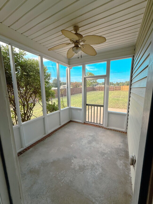 Foto del edificio - 150 Blacksmith Ln