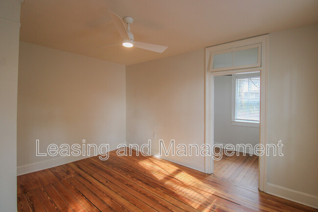 Building Photo - 419 Whilden St