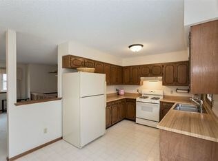 Building Photo - 2174 Bancroft Dr