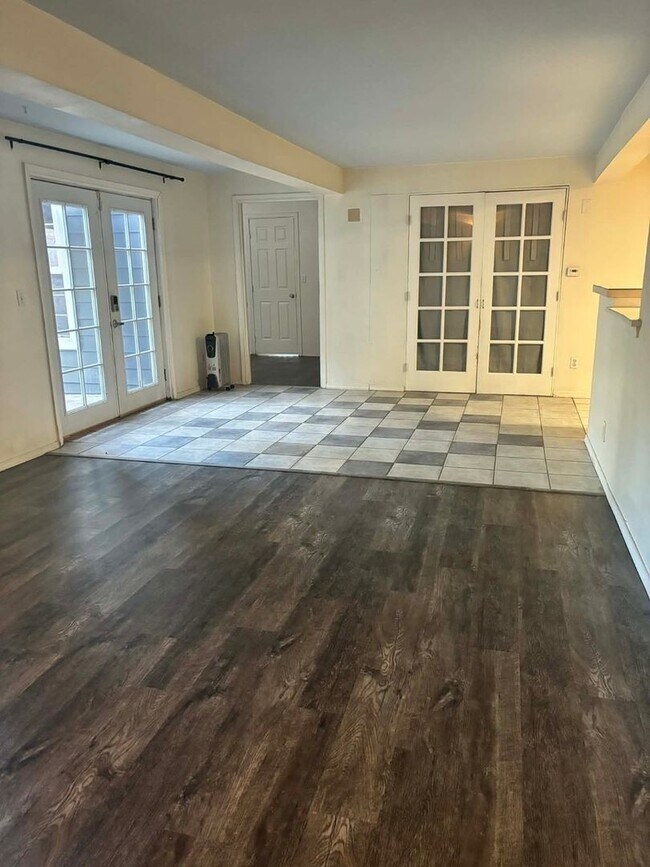 Foto del edificio - 803 9th Ave NW