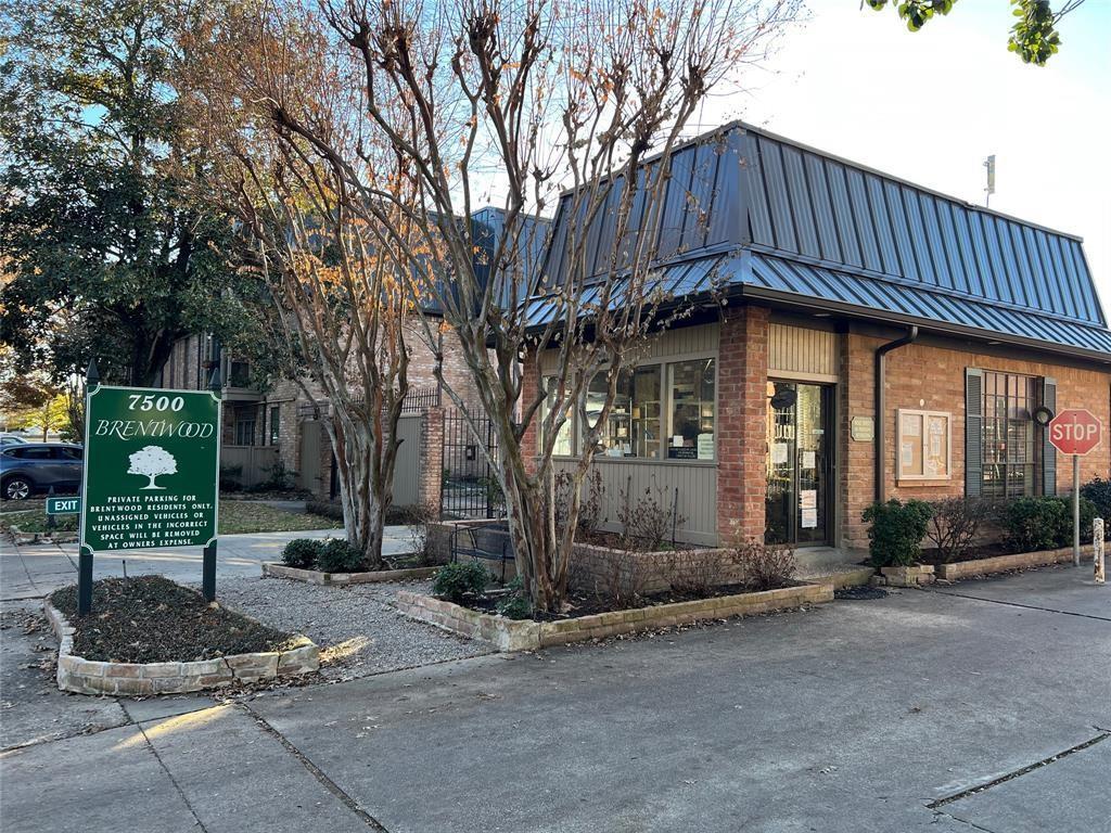 2400 N Braeswood Blvd Unit 231, Houston, TX 77030 Condo for Rent in Houston, TX