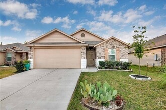 Building Photo - 704 Red Tails Dr