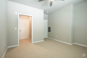 1BR, 1BA - 768SF - The Summit Residences