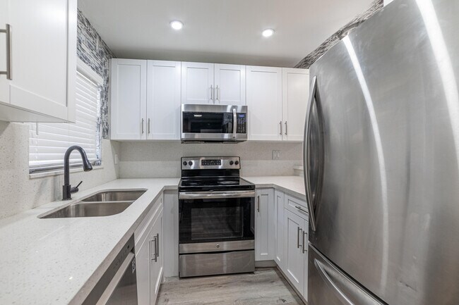 Foto del edificio - 2755 W Atlantic Ave