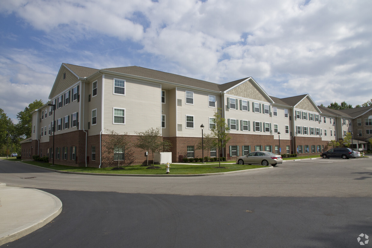 Primary Photo - Springwood Place 55+