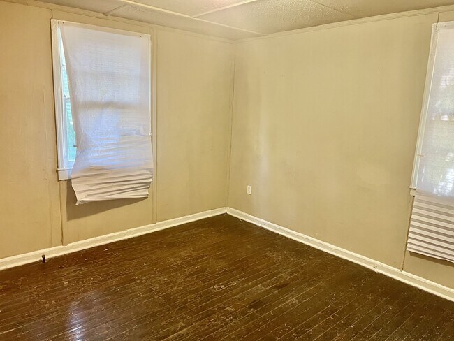 Foto del edificio - 3322 Greenwell St