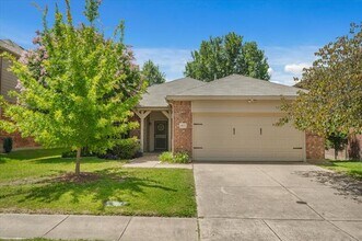 Building Photo - 5817 Quicksilver Dr