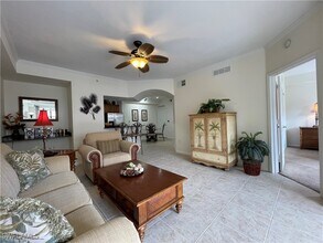 Building Photo - 12935 Violino Ln