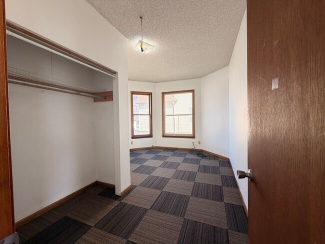 Building Photo - 2102 2nd Ave N