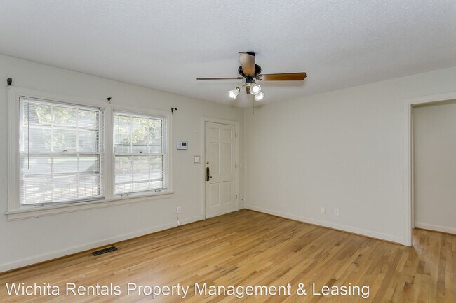 Building Photo - 2 br, 2 bath House - 651 S. Rutan - 651 S....