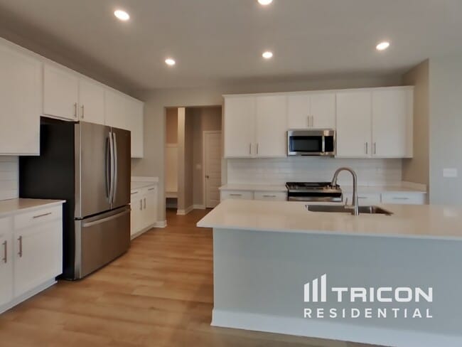 Foto del edificio - 4883 Morenci Ct
