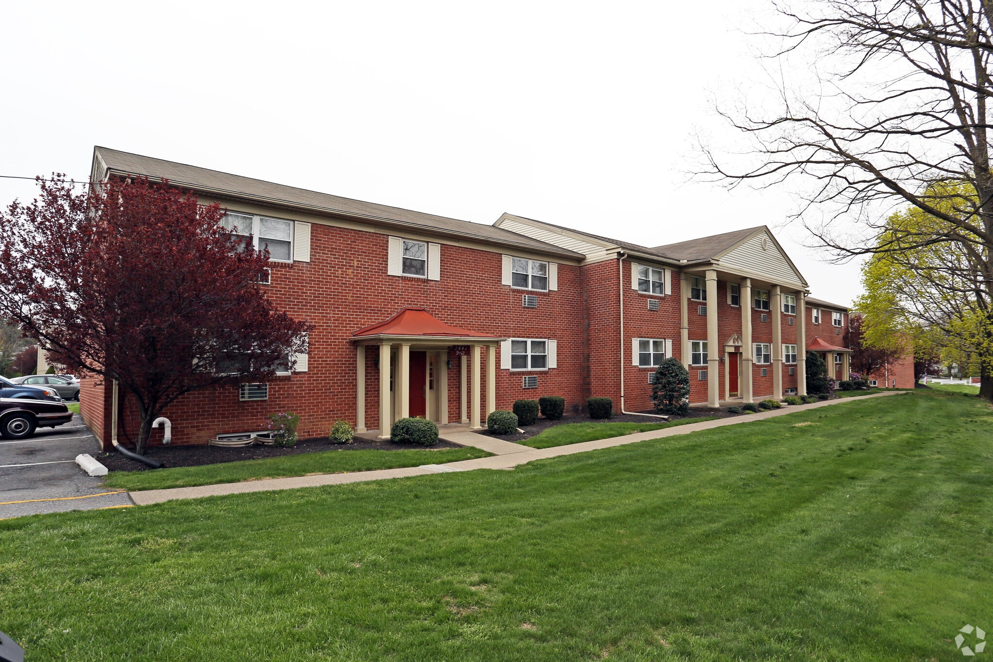 Sanbrook Apartments photo 4