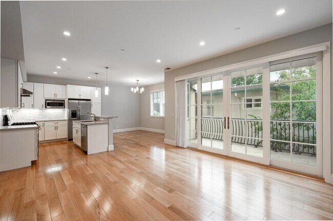 Foto del edificio - 436 Laurel St