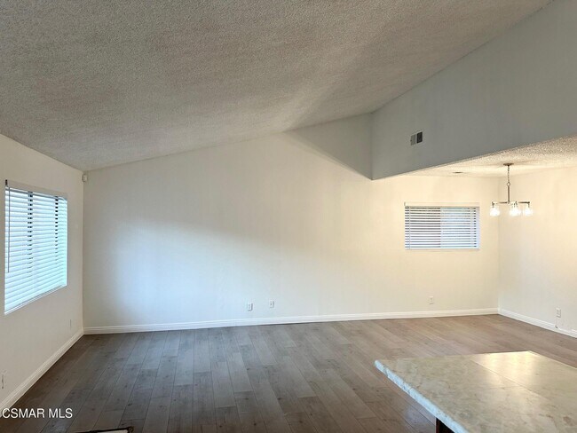 Building Photo - 53380 Avenida Ramirez