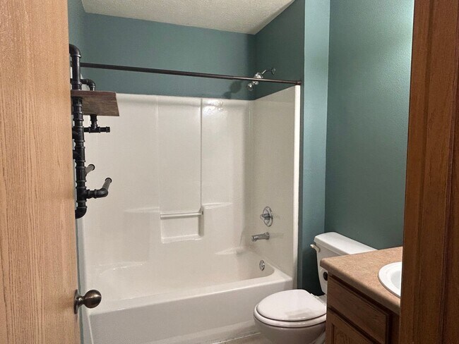 Foto del edificio - Beautiful 3 bedroom home - Clever, MO