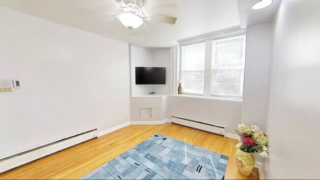 Foto del edificio - 4006 W Nelson St