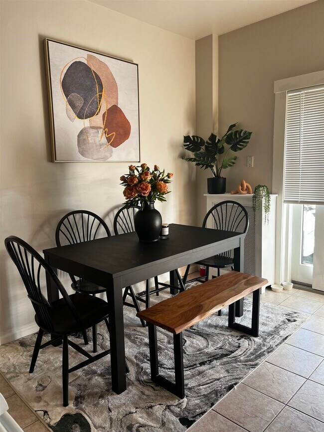 Foto del edificio - 275 Born St