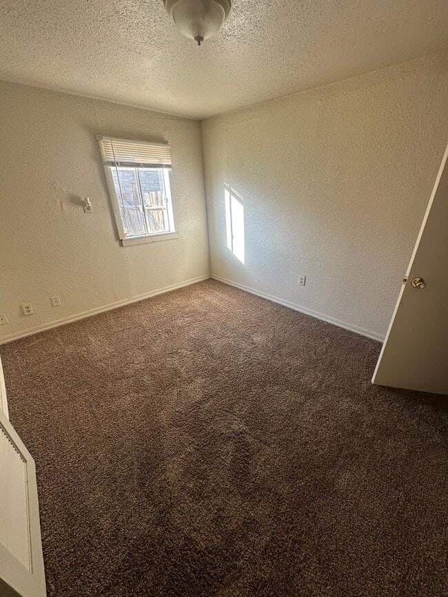 Photo - 1350stua Apartment