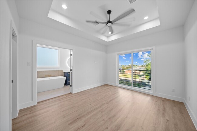 Foto del edificio - 4323 Rogers St