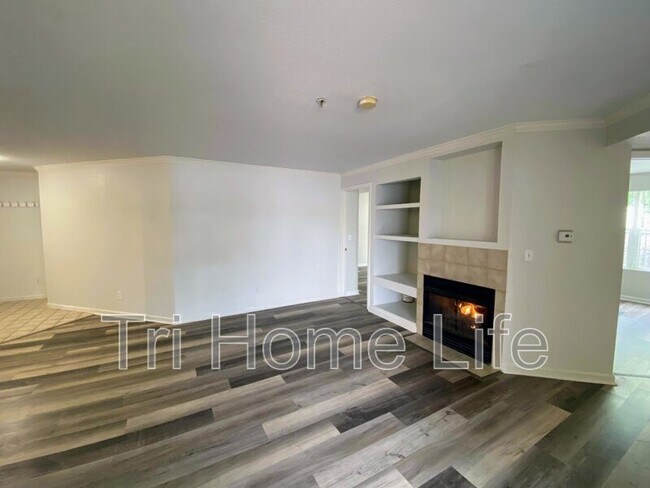 Foto del edificio - 12158 W Dorado Pl