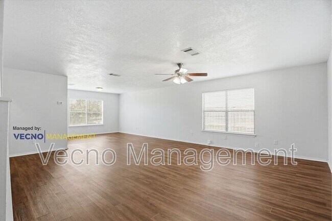 Building Photo - 8138 Elktree Pass