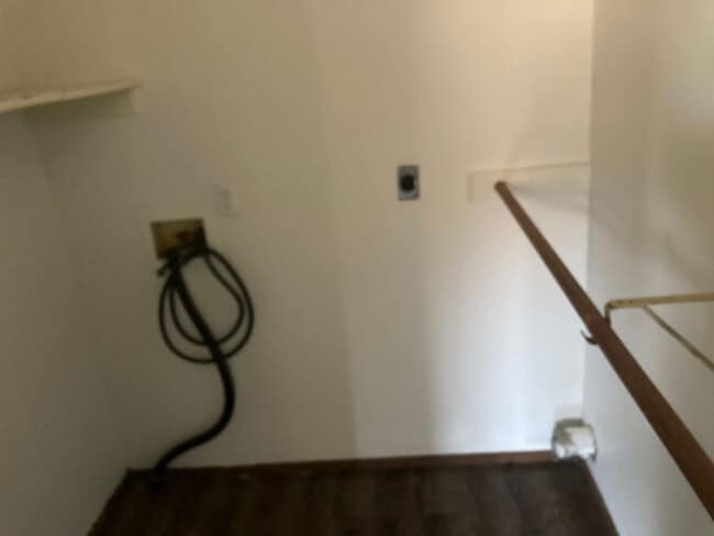 Building Photo - 3412 Overlook Dr