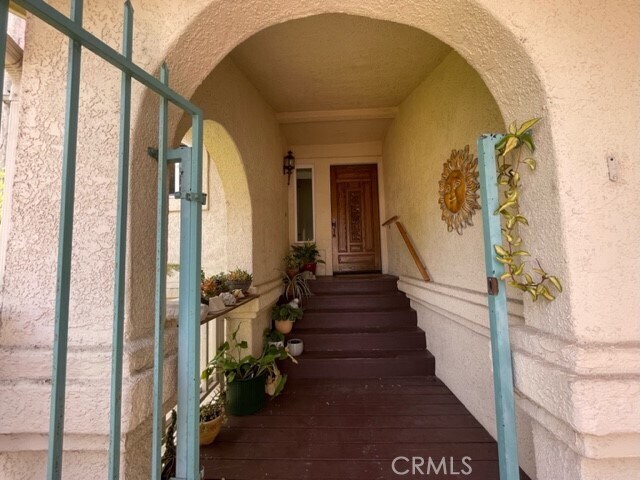 Building Photo - 400 Dell Ct