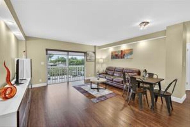 Foto del edificio - 1831 NE 38th St