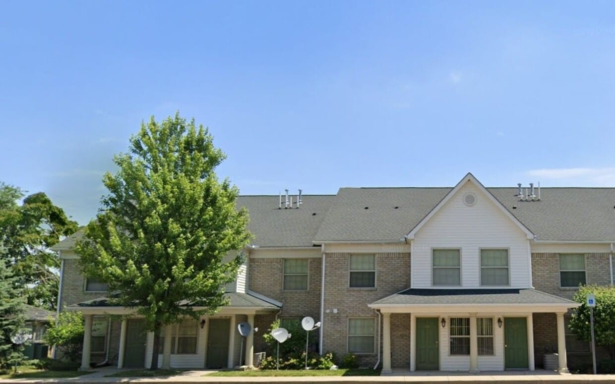 Primary Photo - 8931 Mt Elliott St