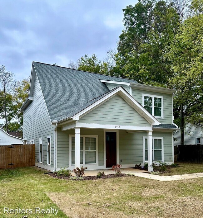 Building Photo - 3 br, 2 bath House - 2712 8th Ave SW