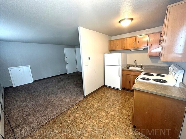 Foto del edificio - 2 BD, 1 BA LOCATED NEAR DOWNTOWN SIOUX FALLS