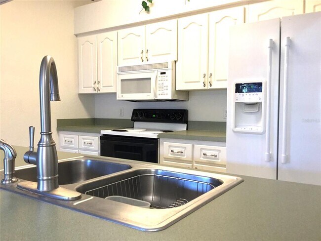 Foto del edificio - 1101 Eagle Pond Dr