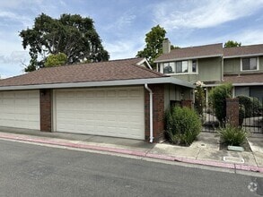 Building Photo - 7610 Arbor Creek Cir