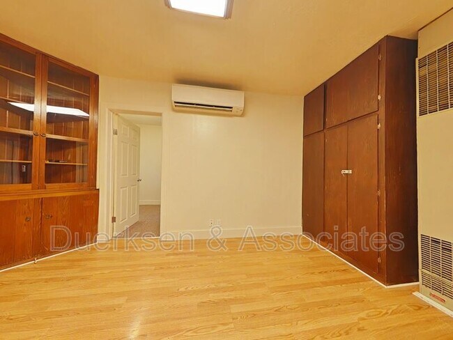 Foto del edificio - 330 N 18th St