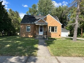 Building Photo - 2016 Houghton Ave