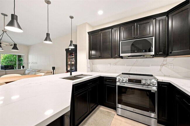 Foto del edificio - 355 SW 121st Ave