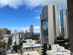 Building Photo - 430 Lewers St