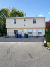Building Photo - 264 Union St