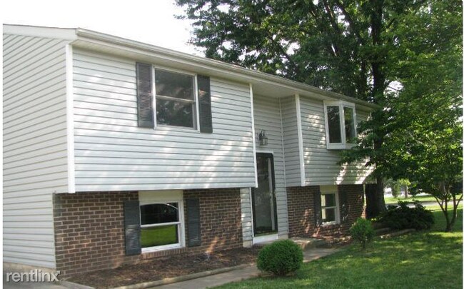 Building Photo - 4 br, 2 bath House - 1209 Autumn Pl