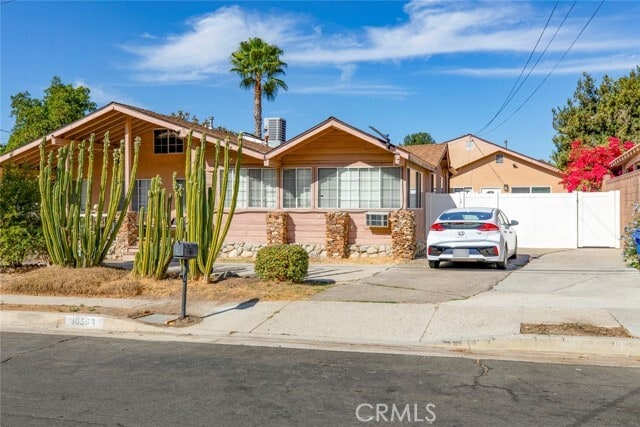 Foto principal - 10563 Vinedale St