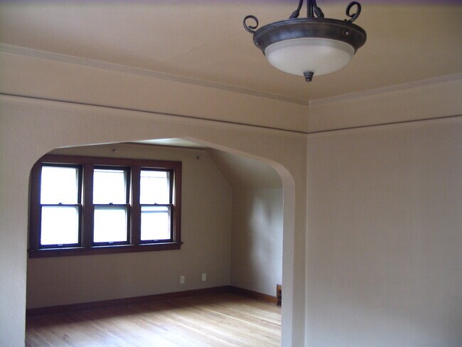 Foto del edificio - 6424 W Wright St