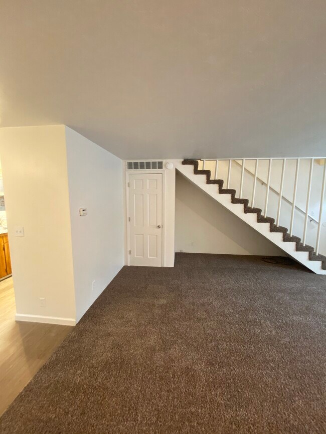 Foto del edificio - 1248 Piper Ln