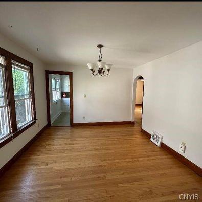 Building Photo - 207 Draper Ave