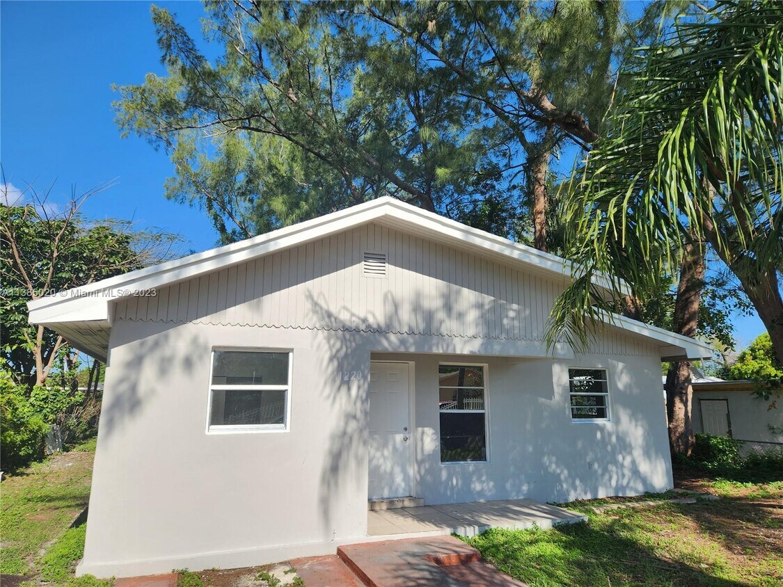 11220 NW 15th Ct, Miami, FL 33167 House for Rent in Miami, FL
