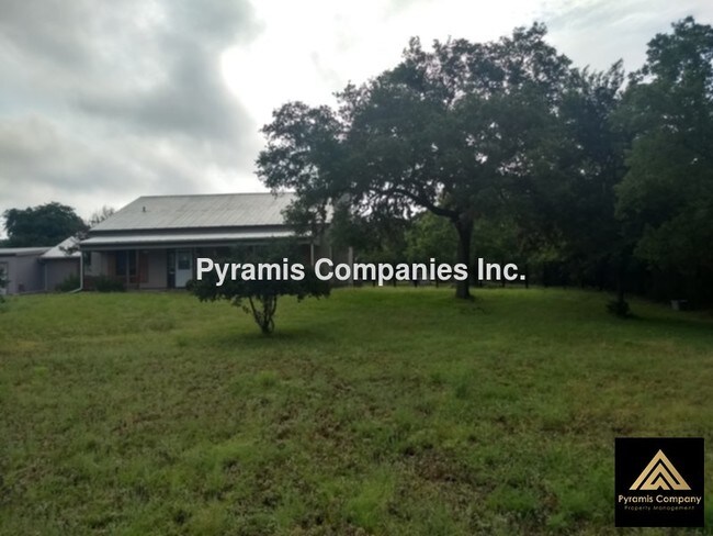 Building Photo - 30672 Blueberry Ridge Dr