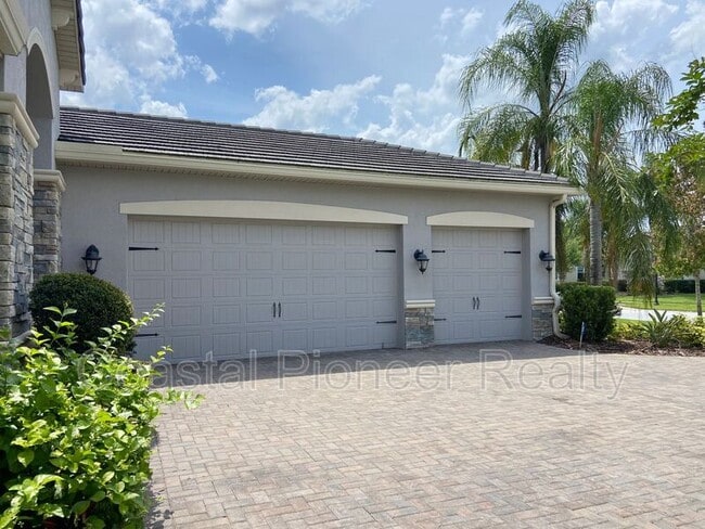 Building Photo - 31134 Spruceberry Ct