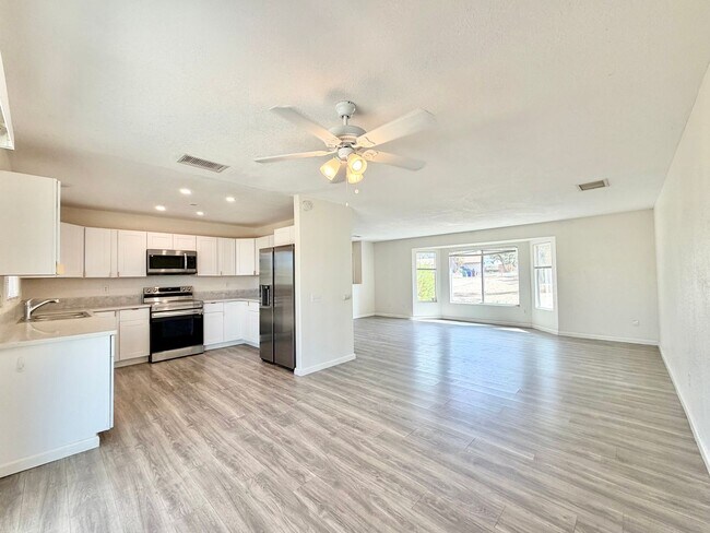 Building Photo - 57826 Joshua Ln