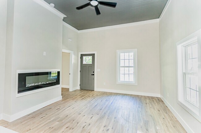 Foto del edificio - 1218 1st Ave