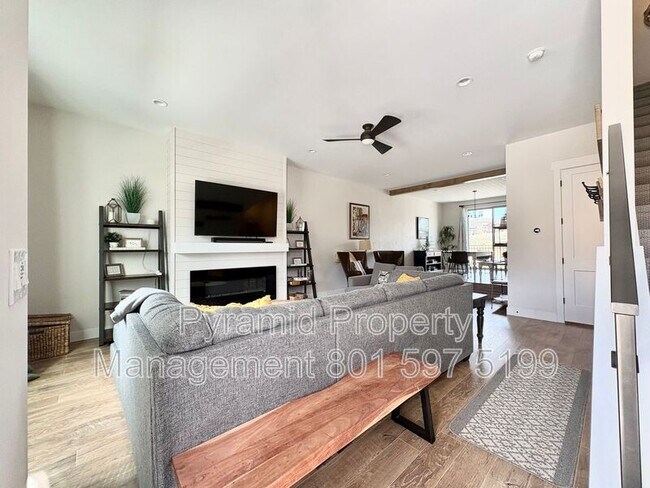 Foto del edificio - 1027 Wasatch Spring Rd