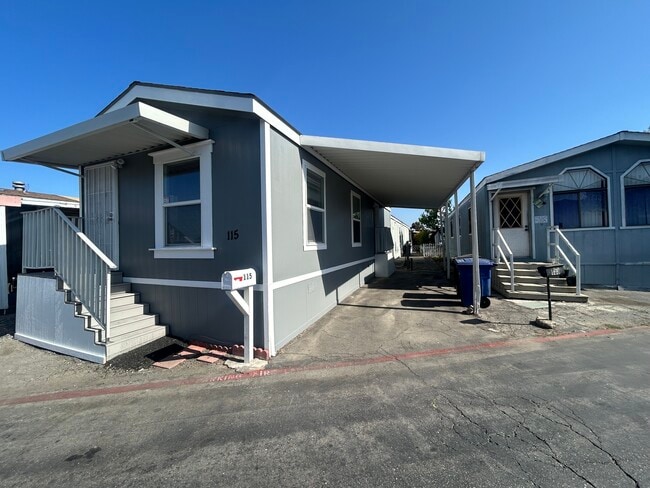 Building Photo - 6475 Atlantic Ave